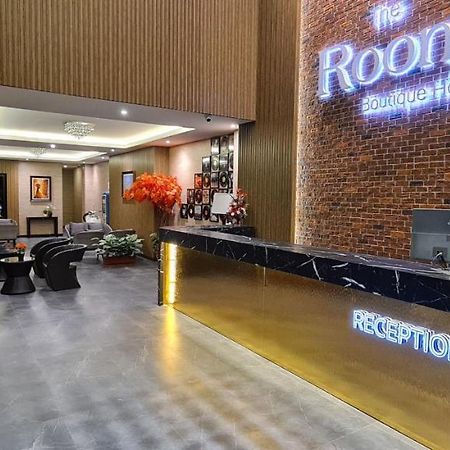 The Room Boutique Hotel Sakon Nakhon Exteriör bild