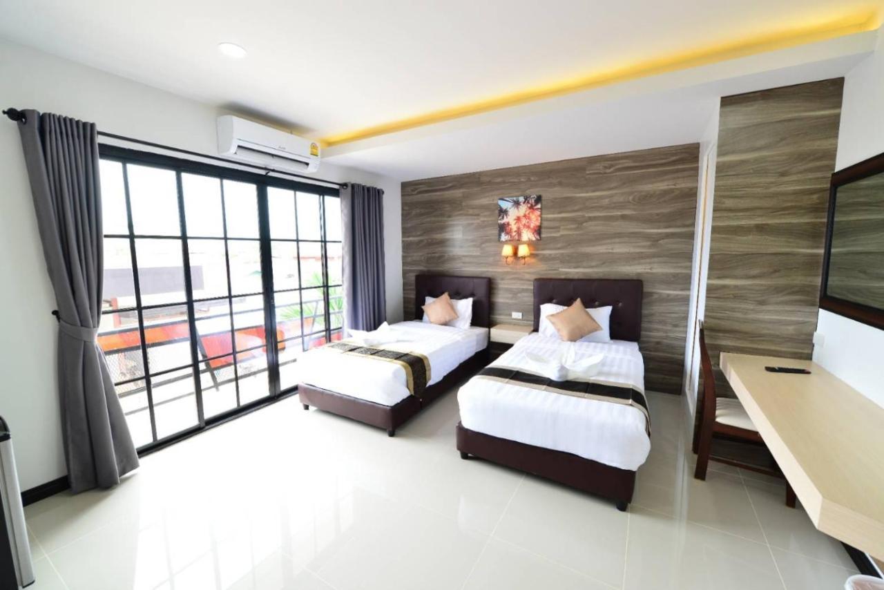 The Room Boutique Hotel Sakon Nakhon Exteriör bild